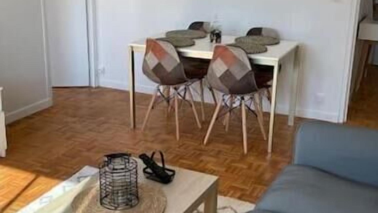 Photo of Livingroom in Cergy