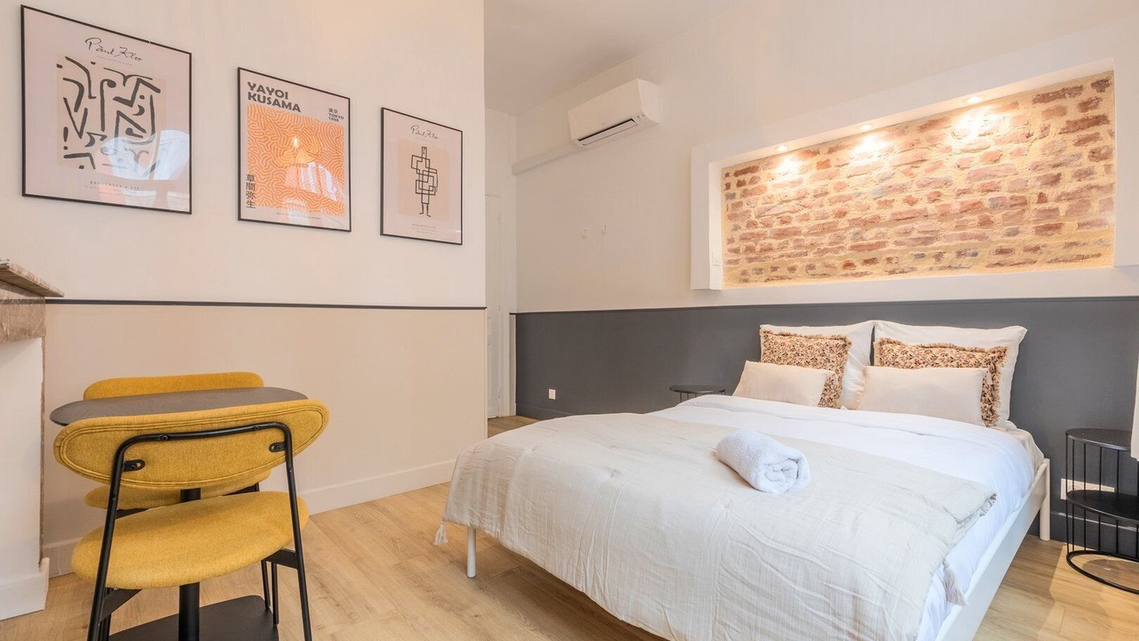 Photo of Bedroom in Lille Centre Ville