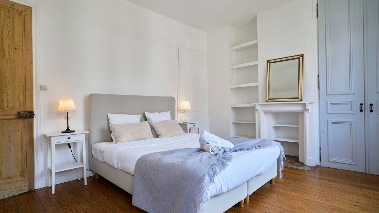 Photo of Bedroom in Lambersart