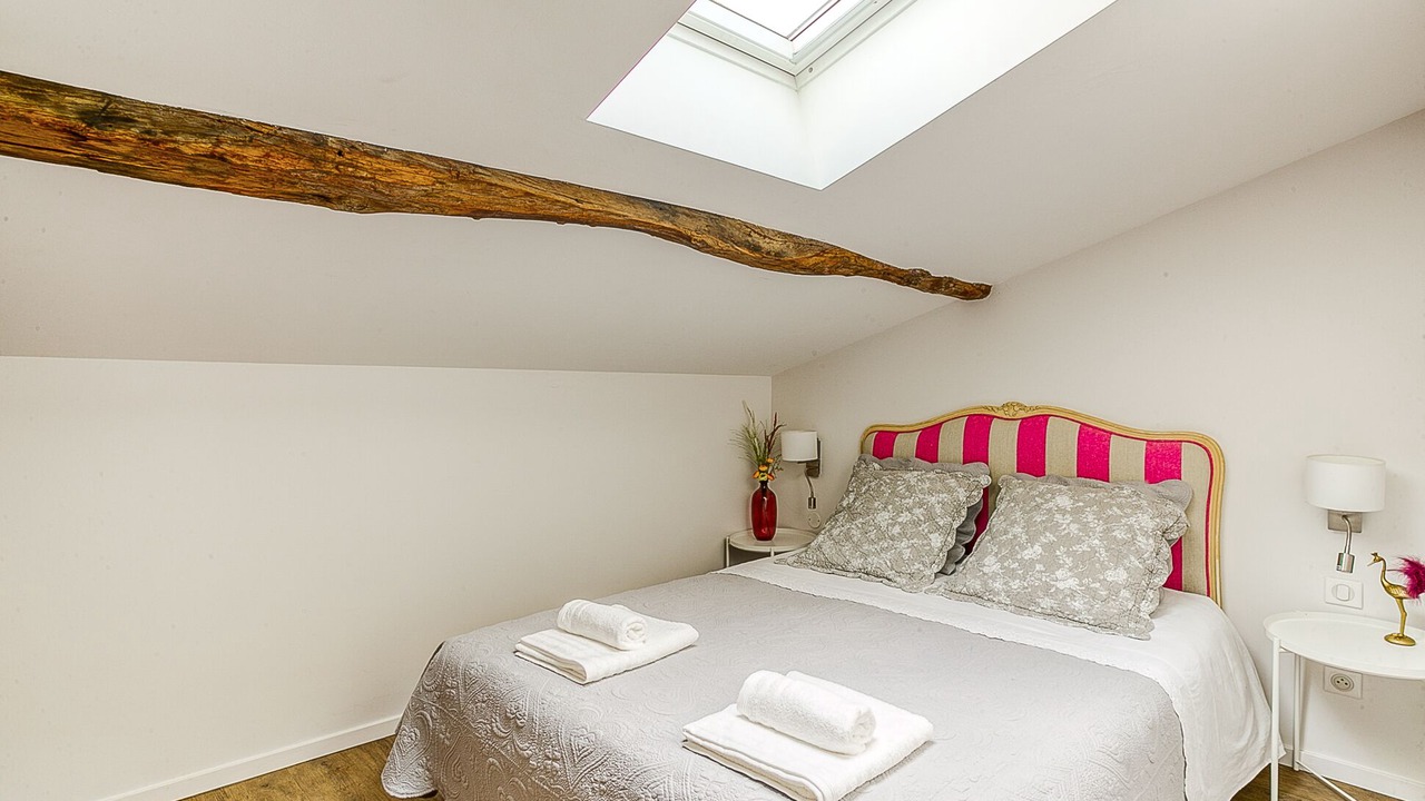 Photo of Bedroom in Trevoux