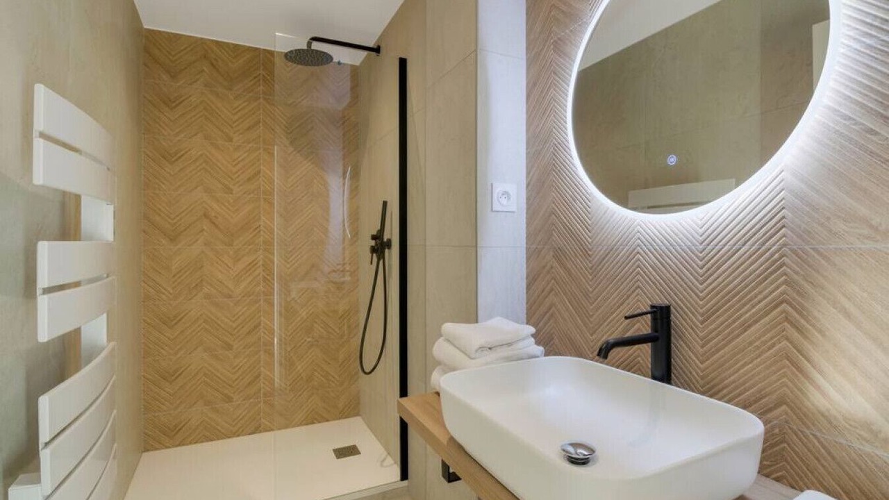 Photo of Bathroom in Charonne