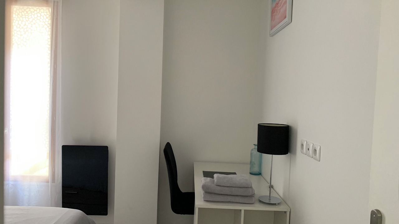 Photo of Bedroom in Troyes