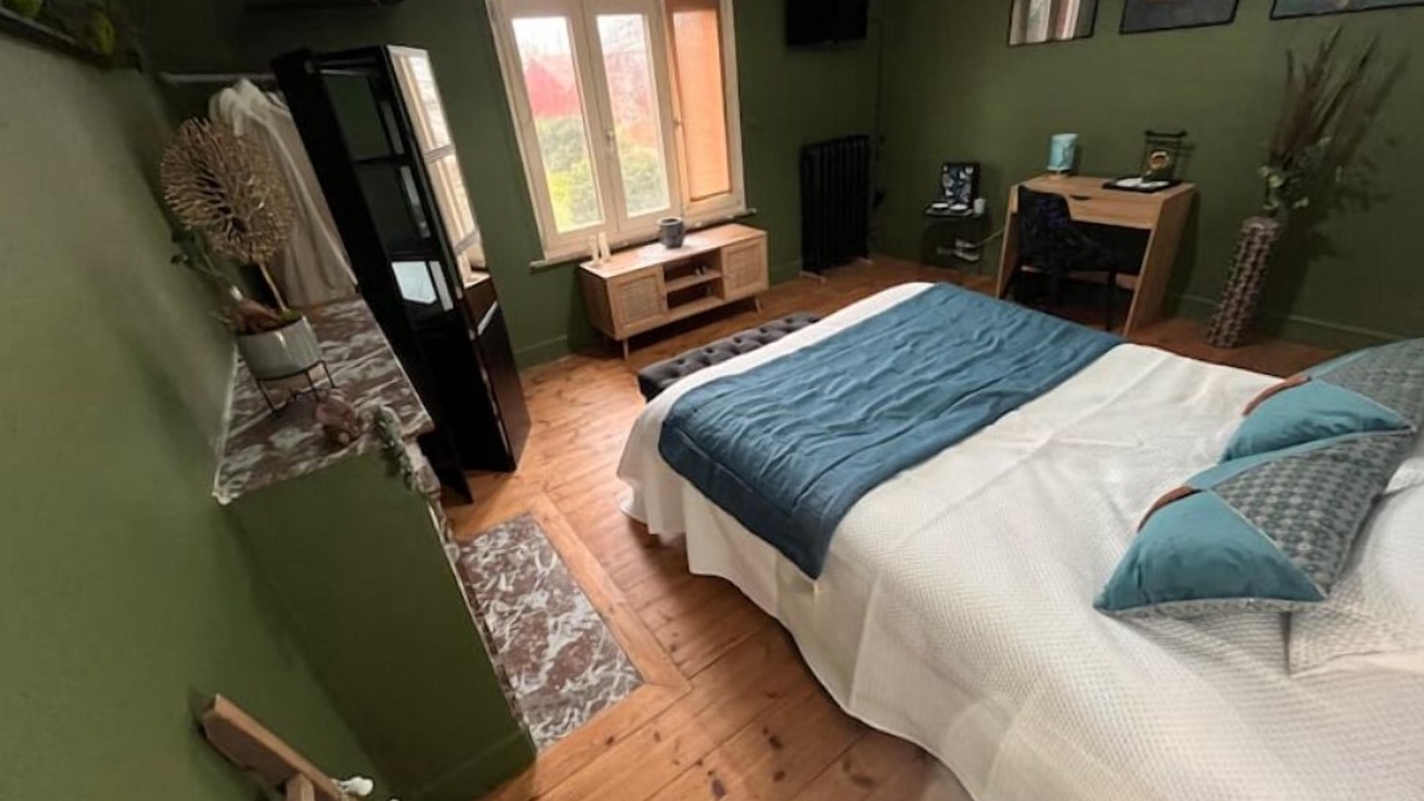 Photo of Bedroom in Croisilles