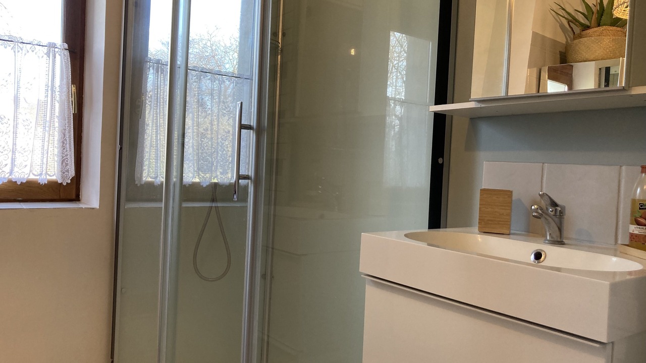 Photo of Bathroom in Chevannes