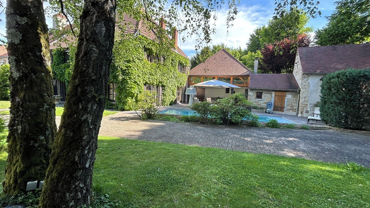 Photo of Outdoor in Fauverney