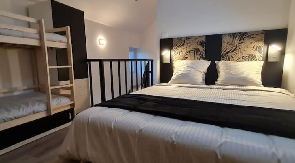 Photo of Bedroom in Montry
