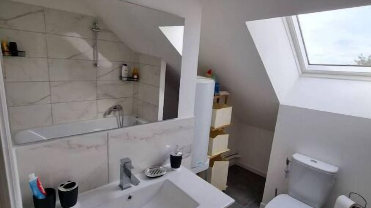 Photo of Bathroom in Etampes-sur-Marne