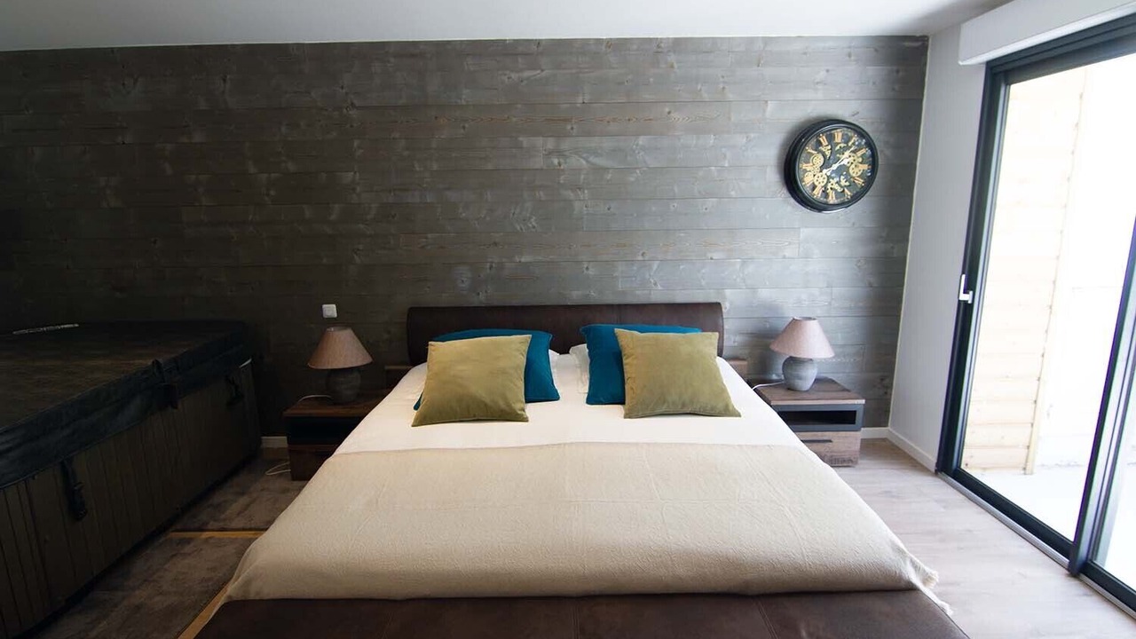 Photo of Bedroom in Montreuil-sur-Mer