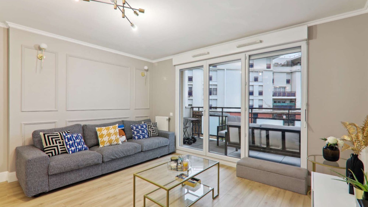 Photo of Livingroom in Argenteuil