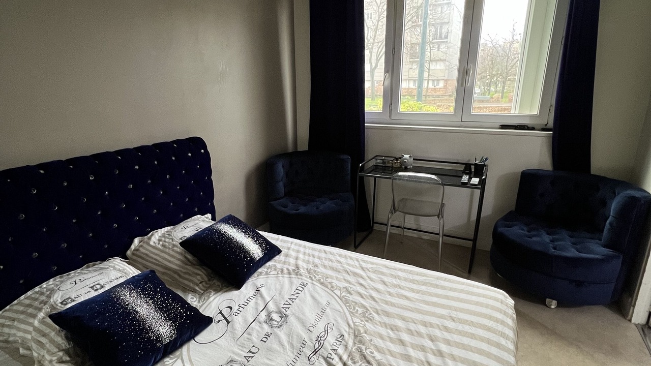 Photo of Bedroom in Gennevilliers