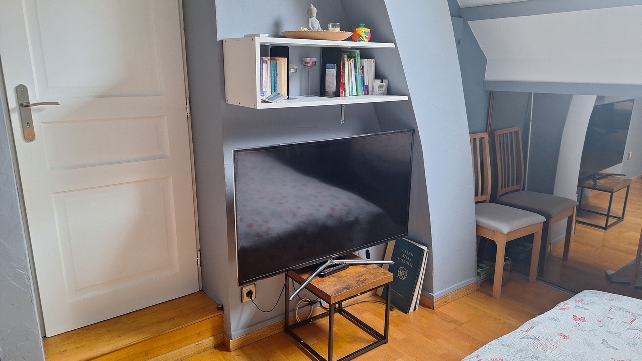 Photo of Bedroom in Oinville-sur-Montcient