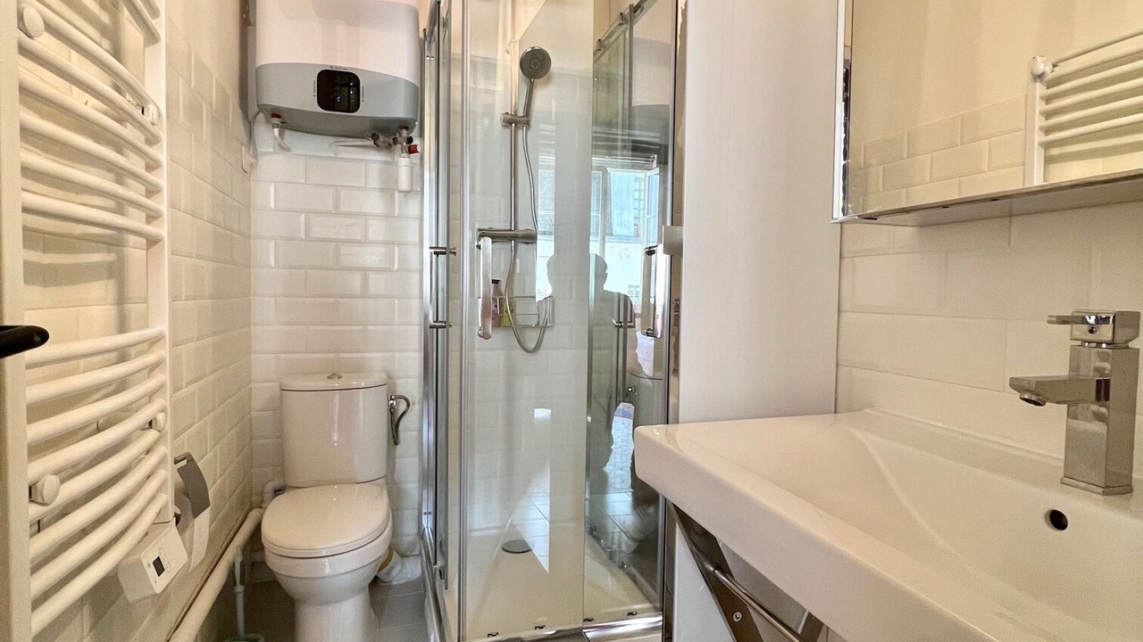 Photo of Bathroom in Notre Dame