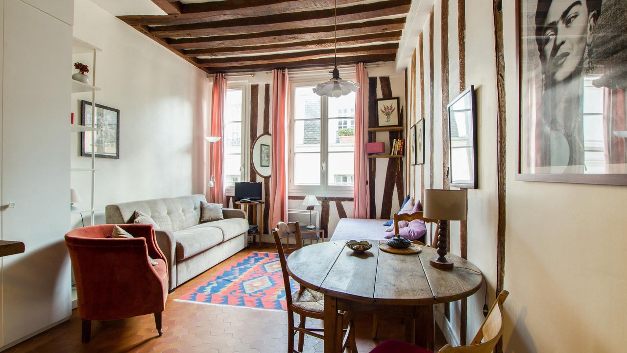 Photo of Livingroom in Notre Dame