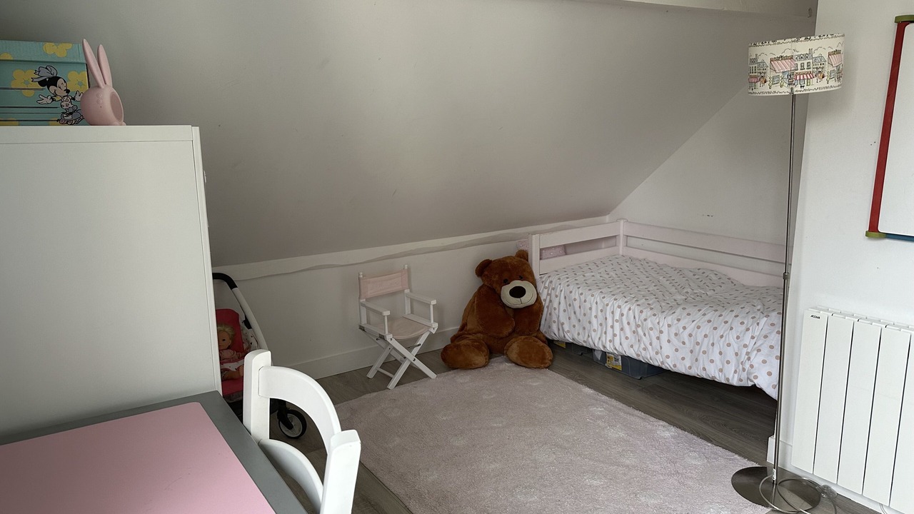Photo of Bedroom in Le Chesnay