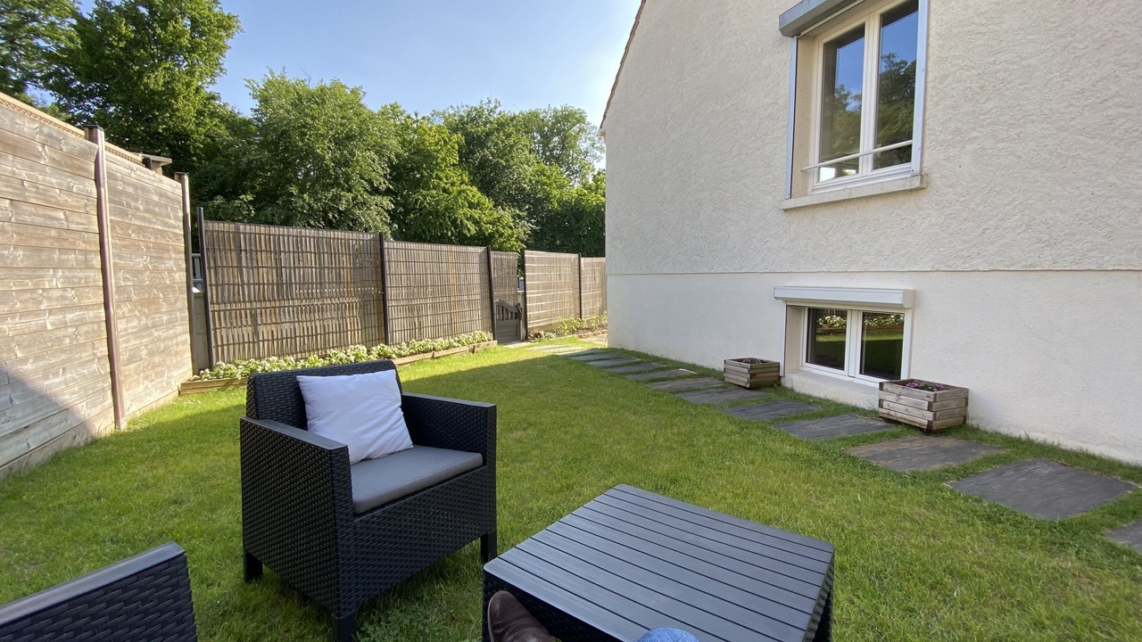 Photo of Patio Balcony in Le Chesnay