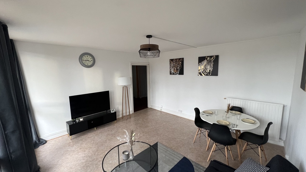 Photo of Livingroom in Mery-sur-Oise