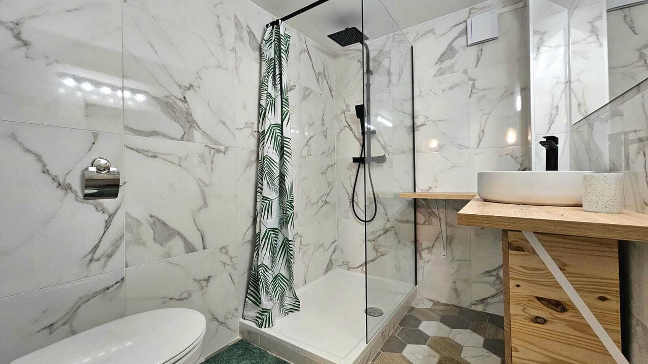 Photo of Bathroom in Nemours