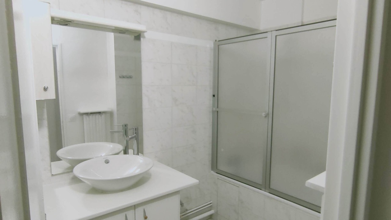 Photo of Bathroom in Argenteuil