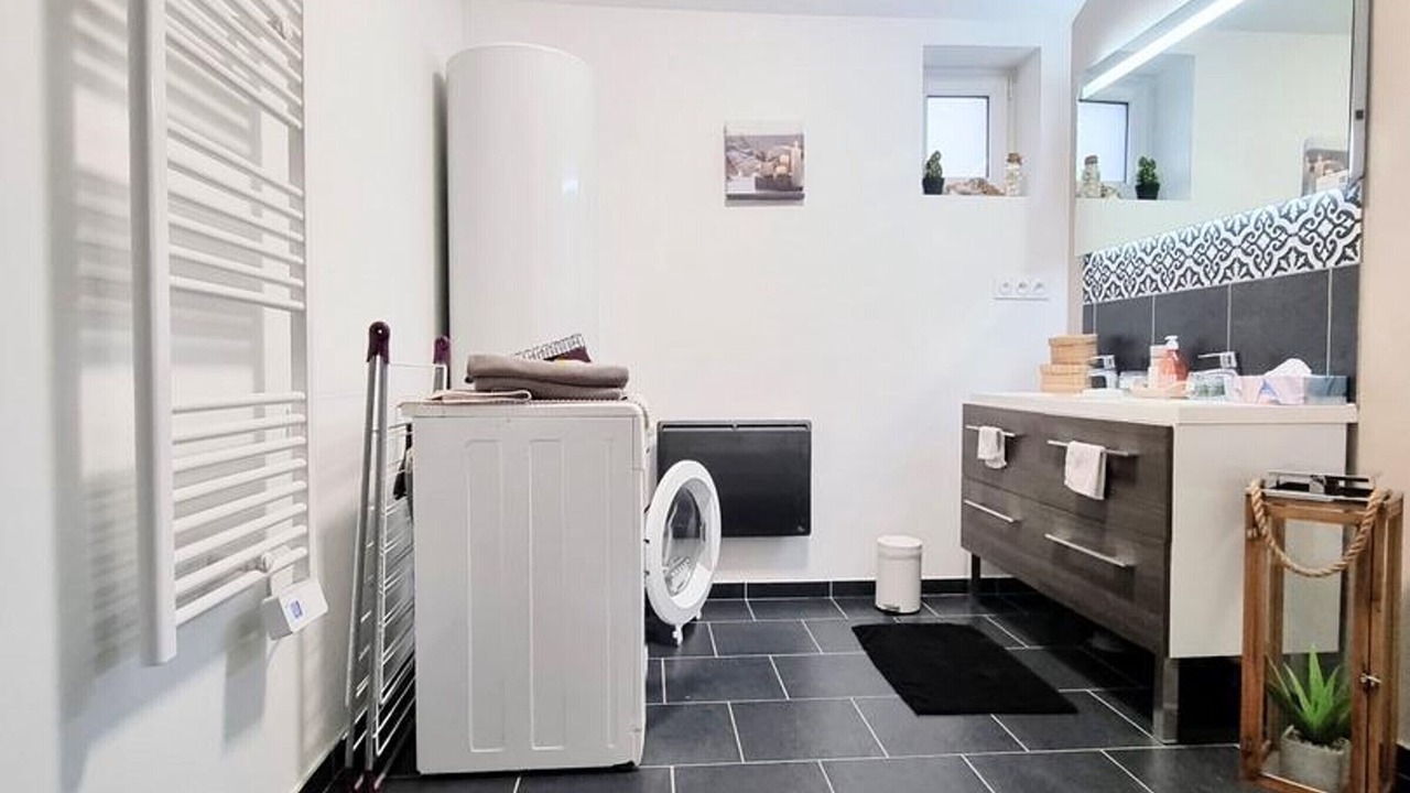 Photo of Bathroom in Villers-Pol