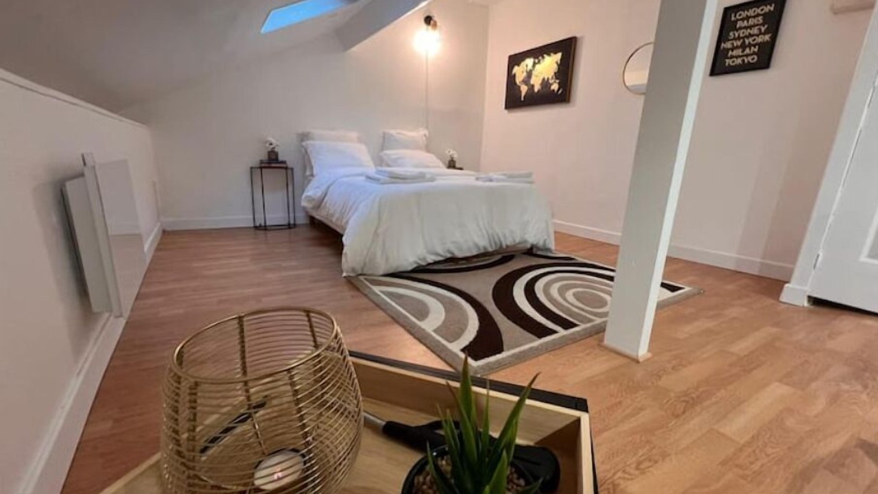 Photo of Bedroom in Gonesse