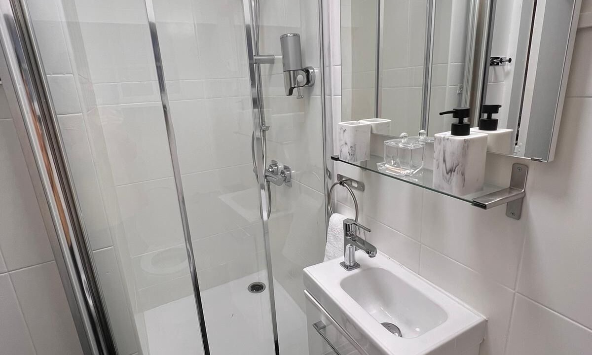 Photo of Bathroom in Gonesse