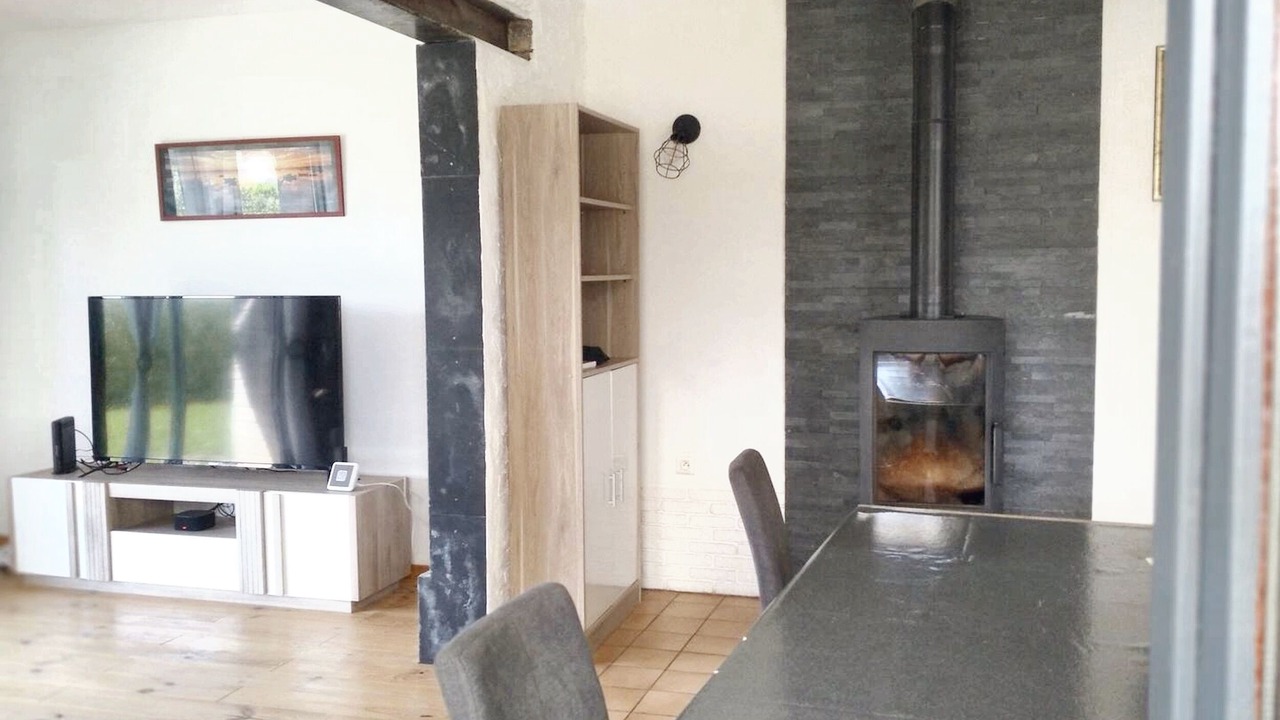 Photo of Livingroom in Ecrainville