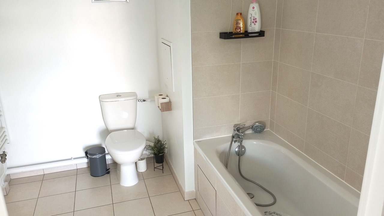 Photo of Bathroom in Villeneuve-la-Garenne