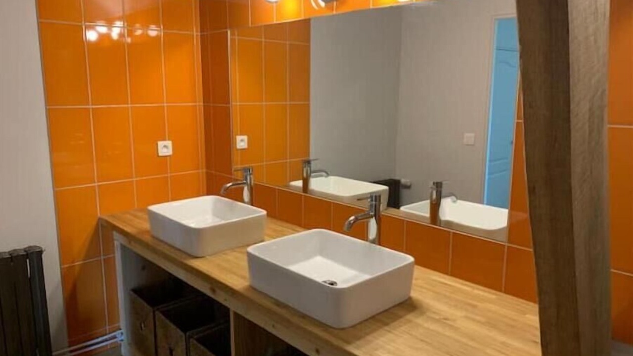 Photo of Bathroom in Mormant-sur-Vernisson