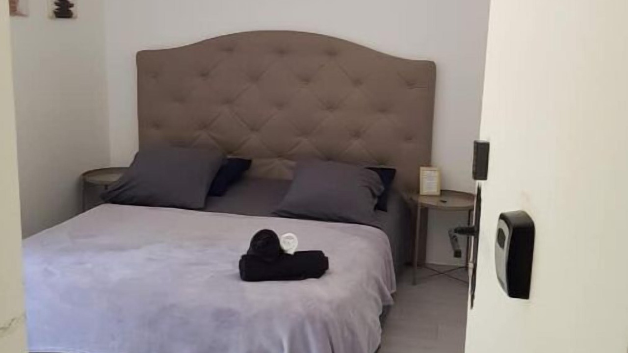Photo of Bedroom in Athis-Mons