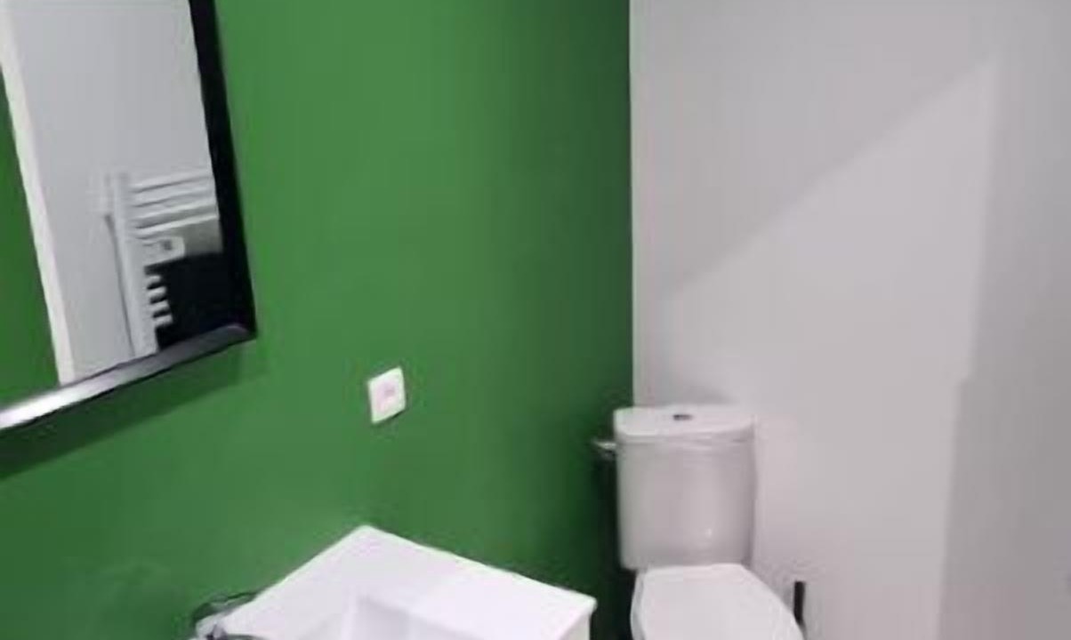 Photo of Bathroom in Saint-Quentin
