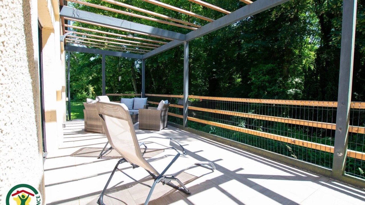 Photo of Patio Balcony in Avenay-Val-d'Or