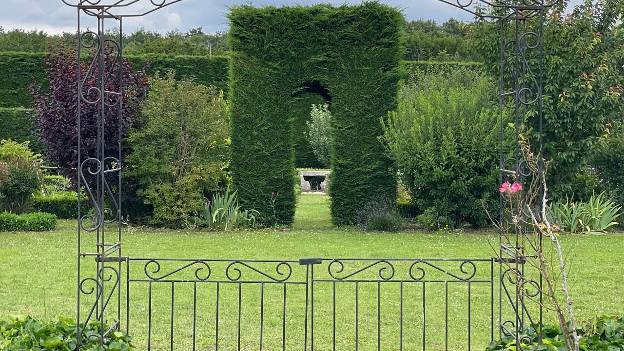 Photo of Outdoor in Paucourt