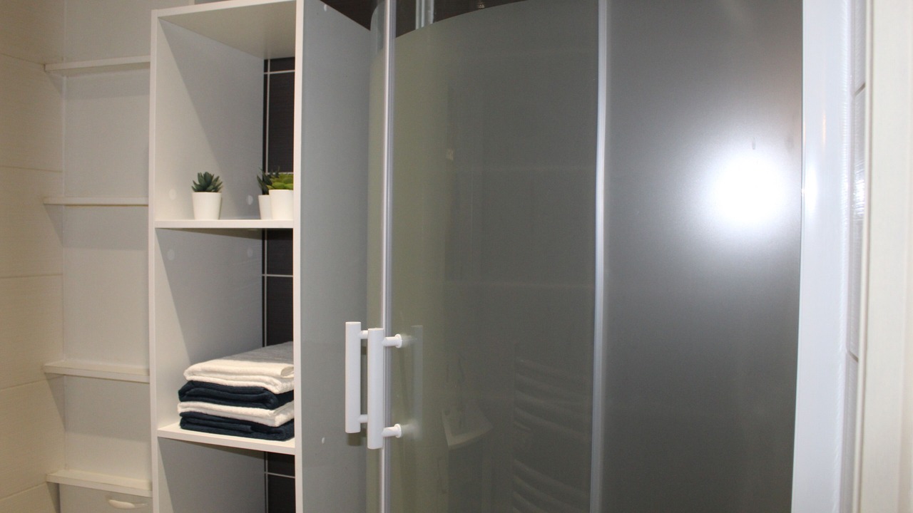 Photo of Bathroom in Dammartin-en-Goele