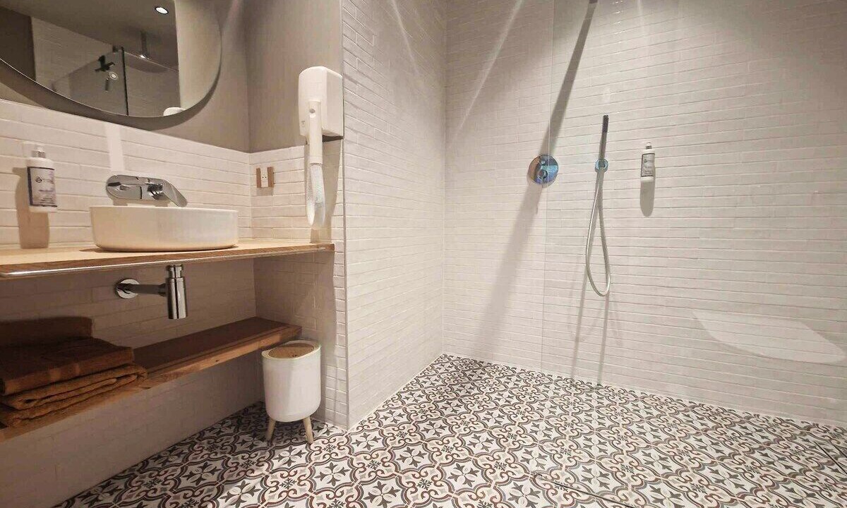 Photo of Bathroom in Boulogne-sur-Mer