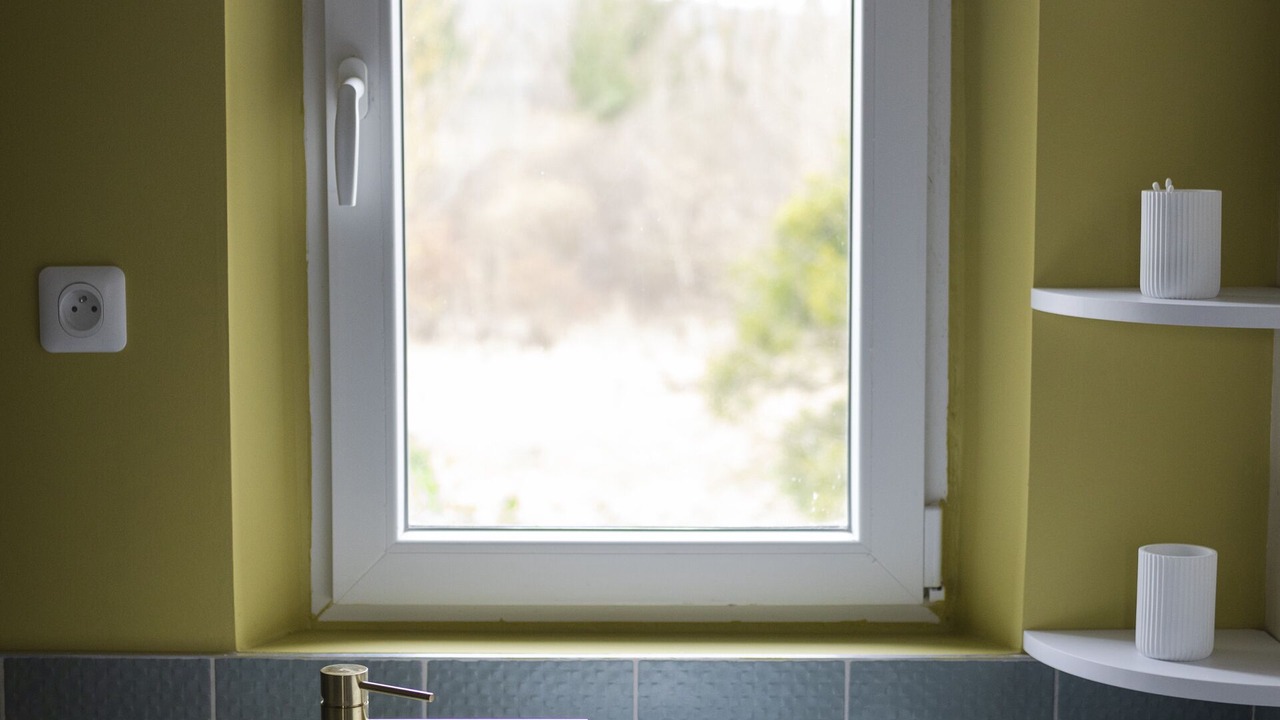 Photo of Bathroom in Cahon