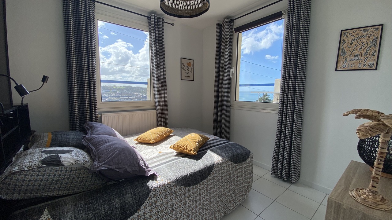 Photo of Bedroom in Fecamp