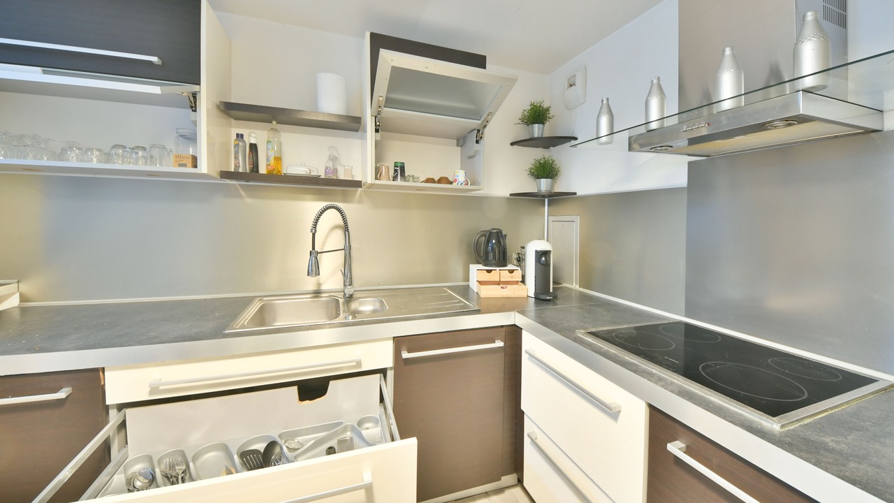 Photo of Kitchen in Stains