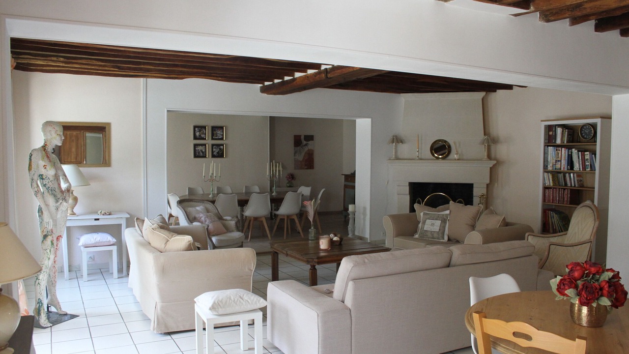 Photo of Livingroom in Aincourt