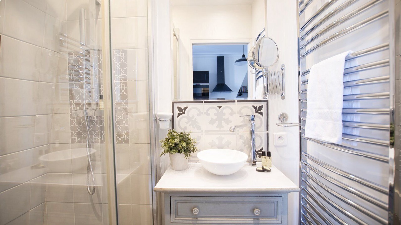 Photo of Bathroom in Les Iles