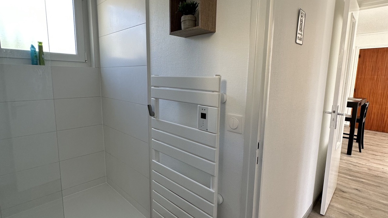 Photo of Bathroom in Ouistreham