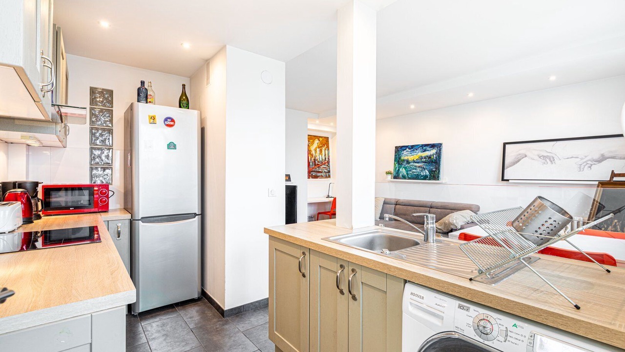 Photo of Kitchen in Quartier Saint-Ambroise