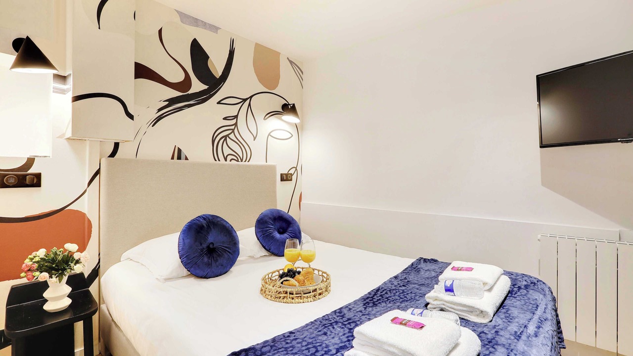 Photo of Bedroom in Quartier Saint-Ambroise