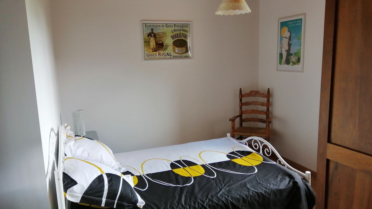 Photo of Bedroom in Roquefort-sur-Soulzon
