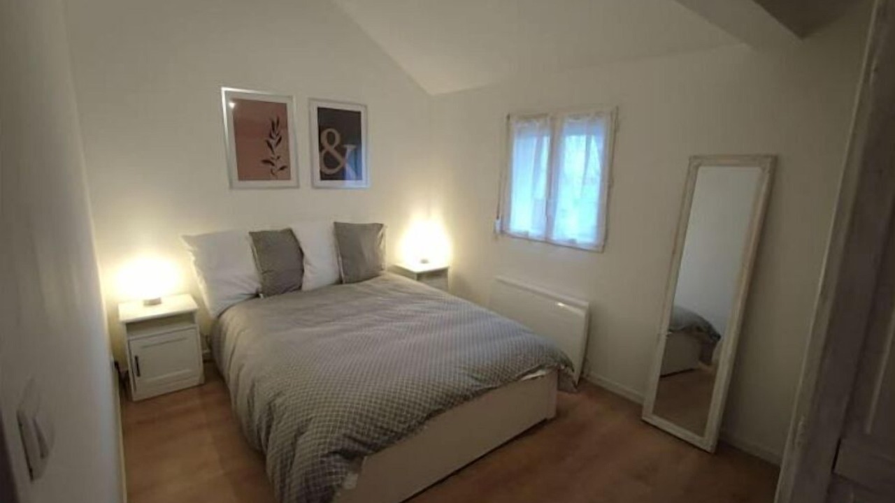 Photo of Bedroom in Arry