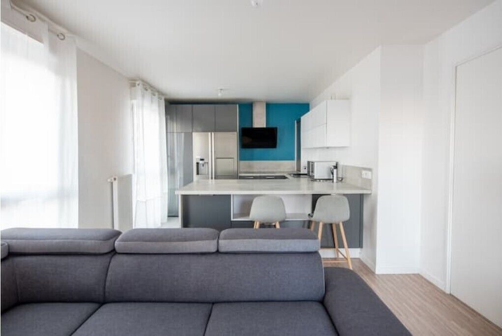 Photo of Livingroom in Center