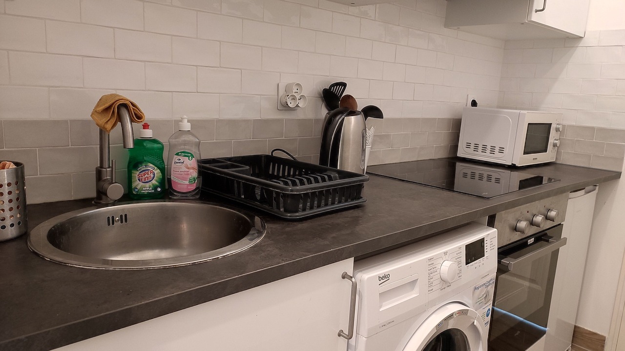 Photo of Kitchen in Saint-Jean-les-Deux-Jumeaux