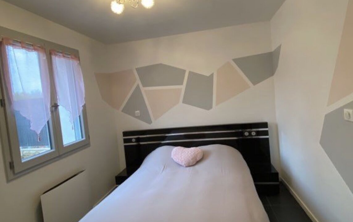 Photo of Bedroom in Sennecey-le-Grand