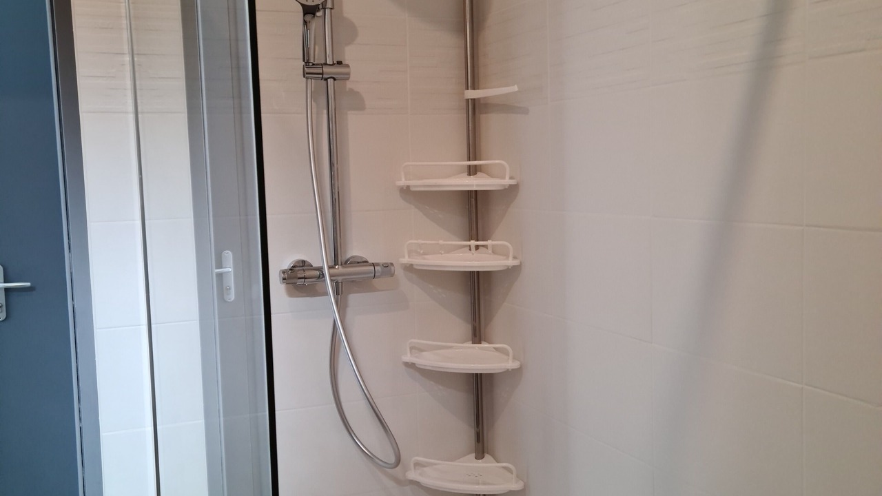 Photo of Bathroom in Bleneau