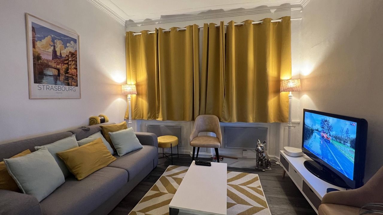 Photo of Livingroom in City-Centre - Petite France