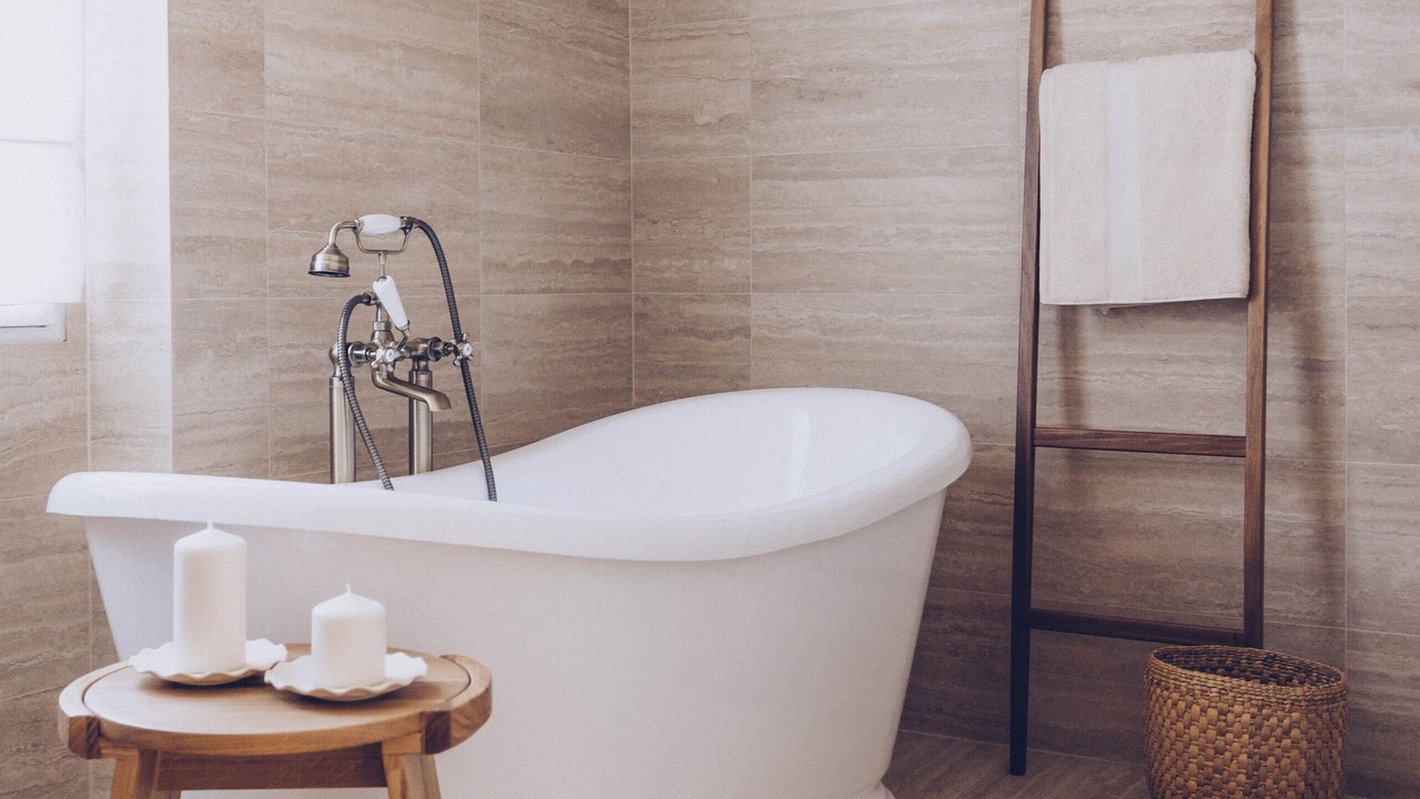 Photo of Bathroom in La Varenne Saint-Hilaire